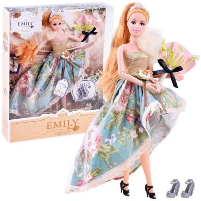 Emily – krāšņa lelle elegantā kleitā.